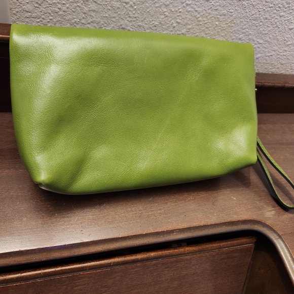 Patricia Nash Valerie green leather fold over wristlet brand new - Picture 3 of 4